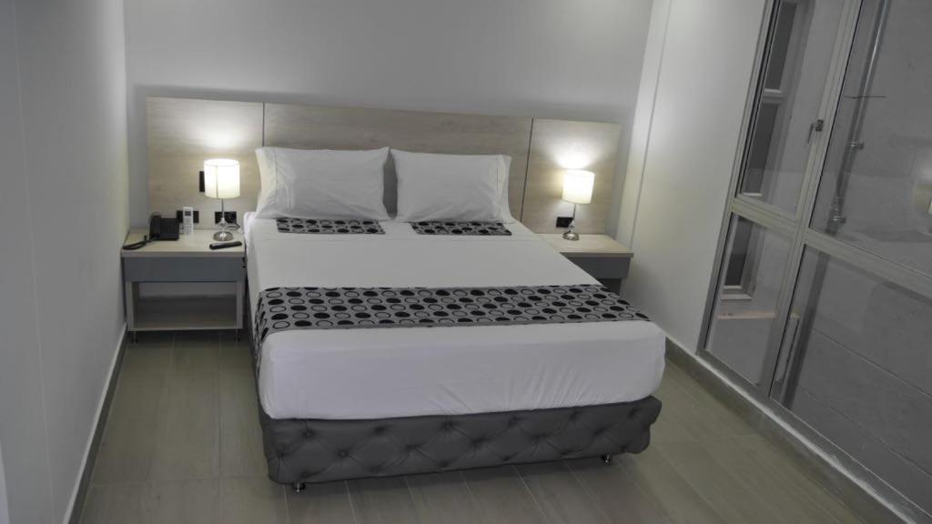 Hotel Loup 메딜린 외부 사진