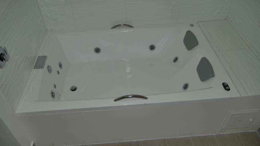 Hotel Loup 메딜린 외부 사진
