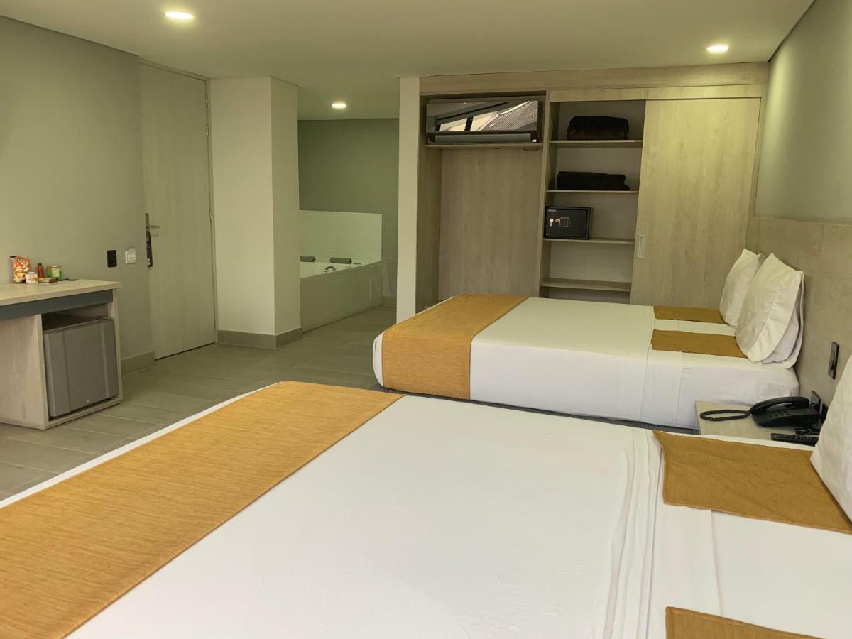 Hotel Loup 메딜린 외부 사진